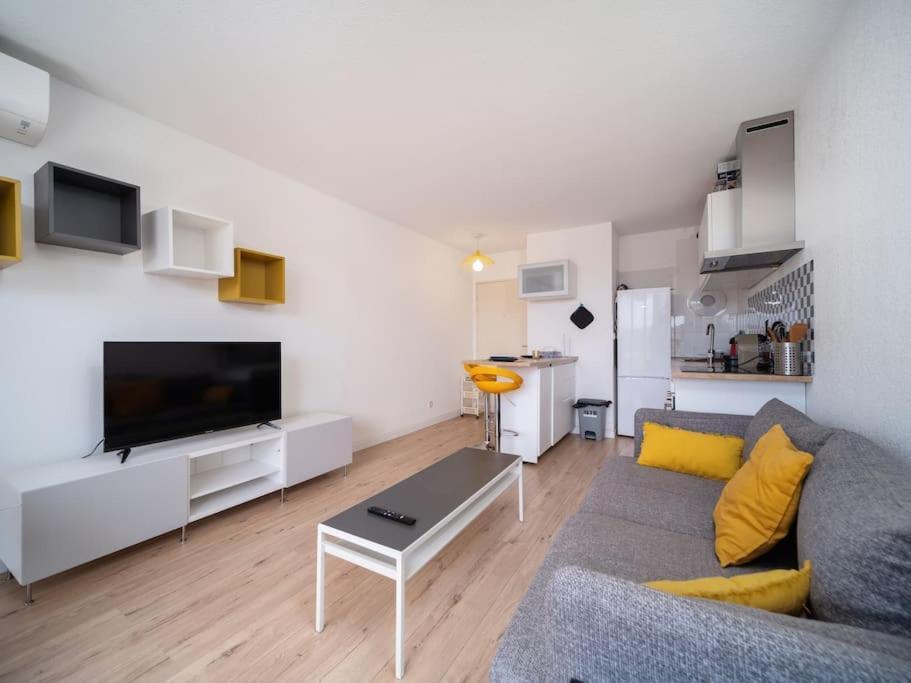 Appartement Tout Equipe Climatise Terrasse Hopital De La Timone Marselha Exterior foto