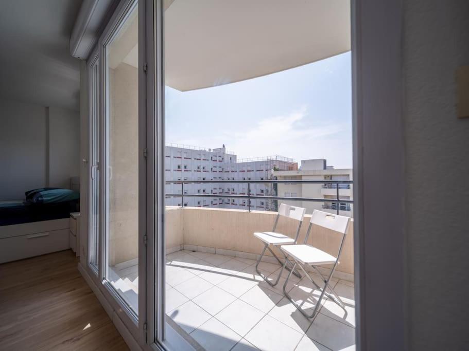 Appartement Tout Equipe Climatise Terrasse Hopital De La Timone Marselha Exterior foto
